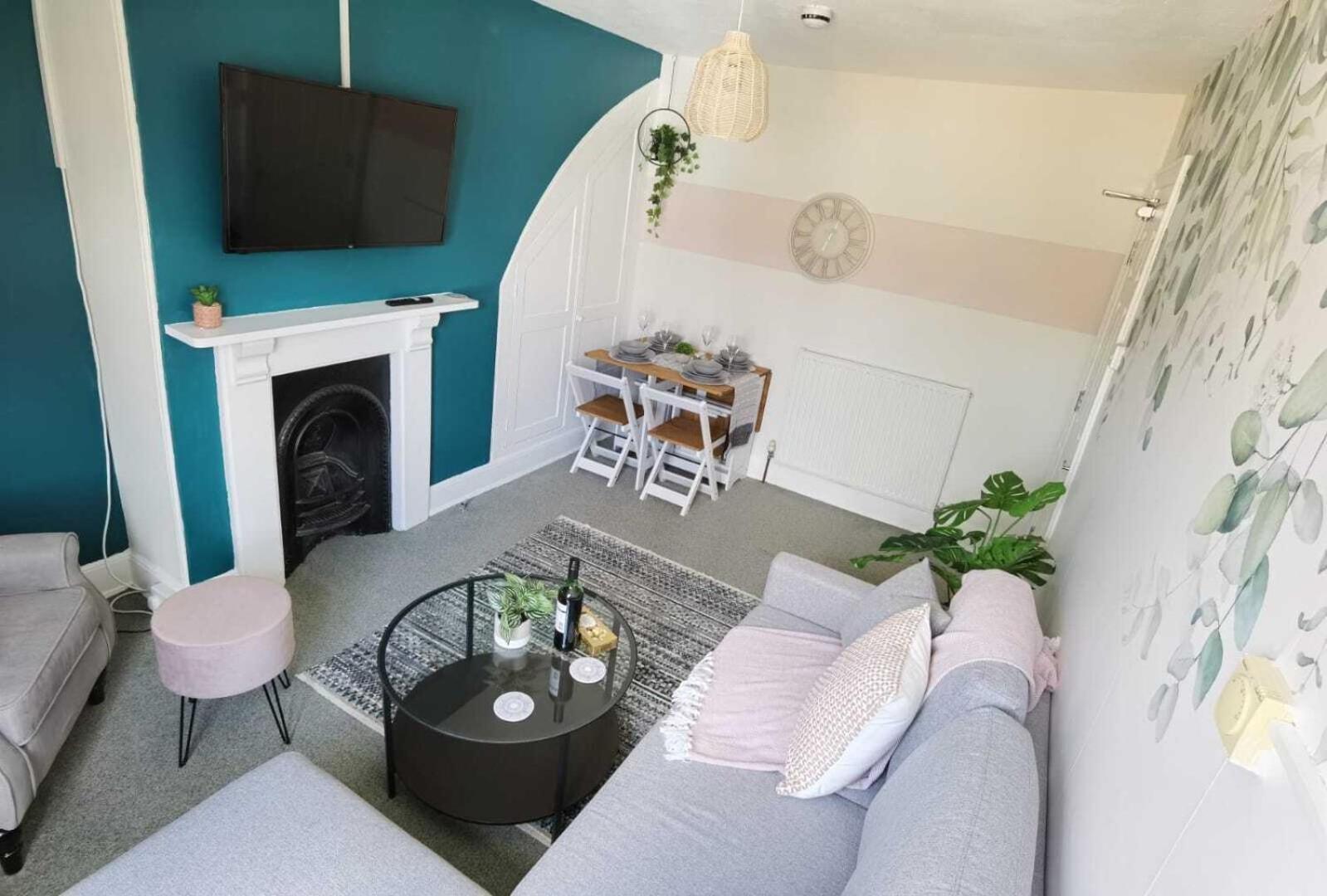 Апартаменти Raleigh Ff&Tf - 1 Bed Georgian Flat In The Centre Of Exeter, Free Parking With Wifi Екстер'єр фото